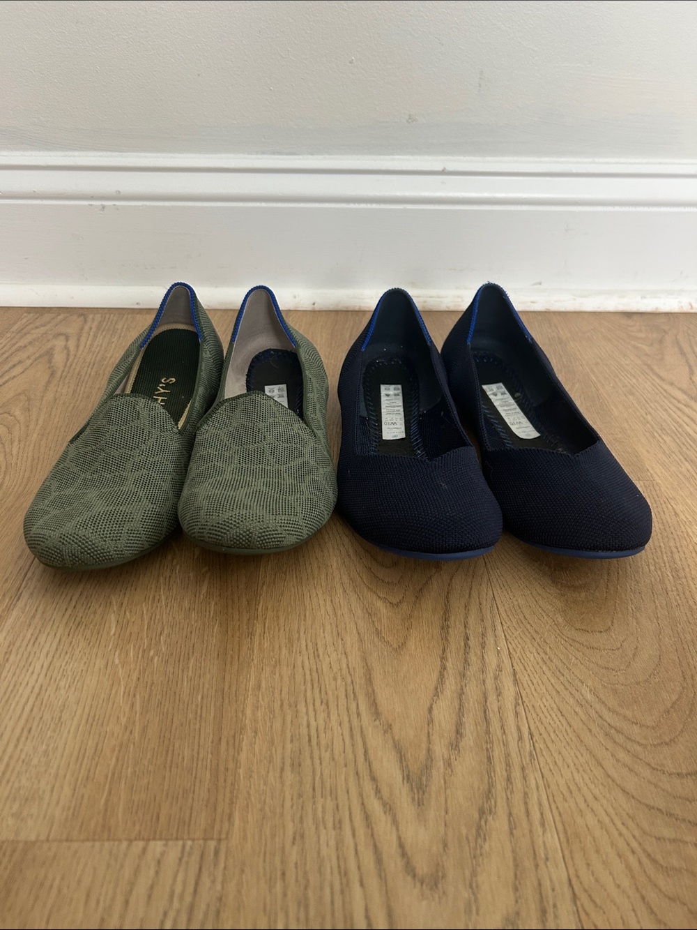 Rothy's Women's Bundle of 4 Pairs Size 10 - Picture 5 of 8